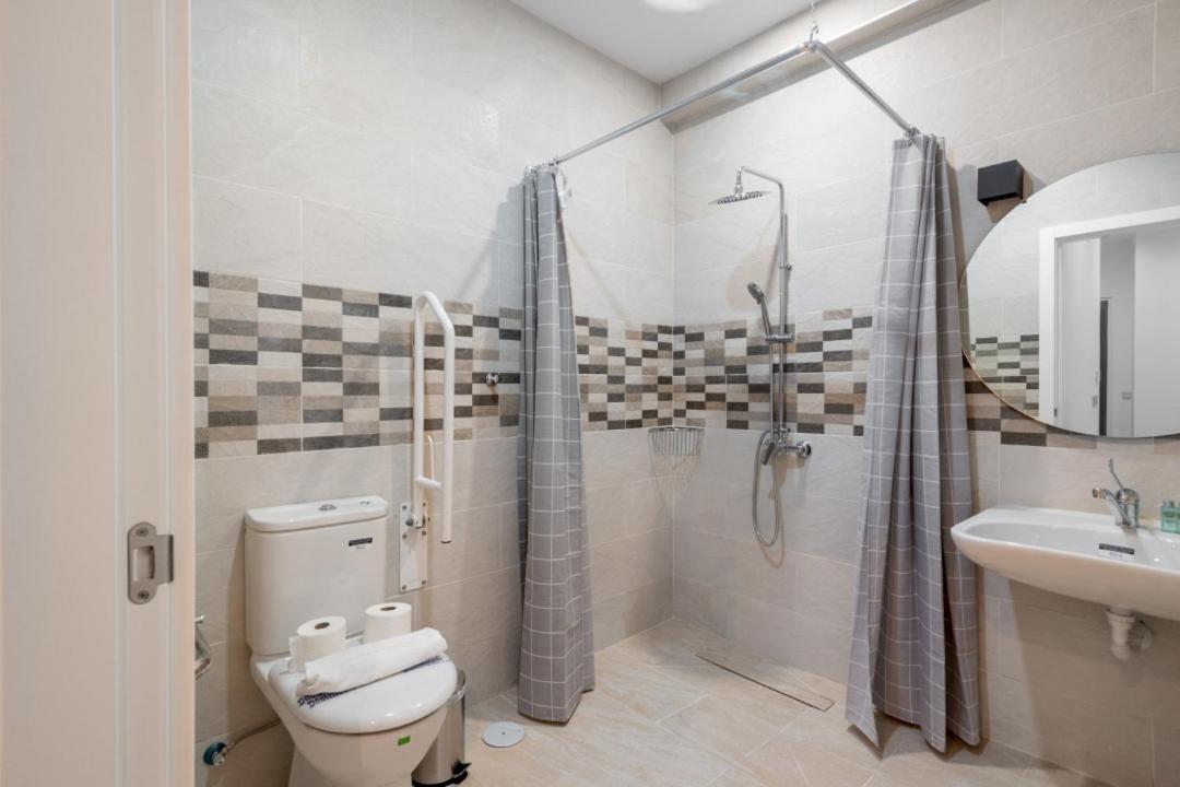1 Bedroom 1 Bathroom Furnished - Justicia - Cozy - Mintystay Madrid Extérieur photo