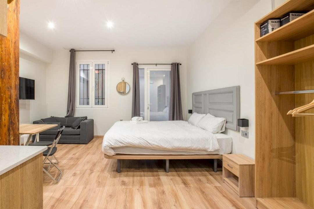 1 Bedroom 1 Bathroom Furnished - Justicia - Cozy - Mintystay Madrid Extérieur photo